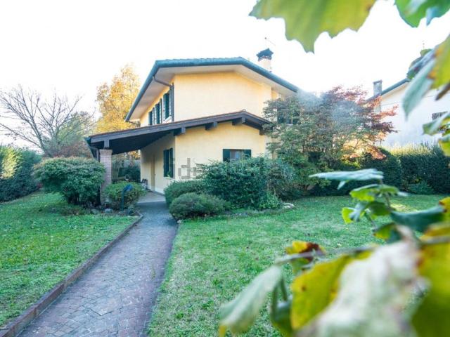 Casa in vendita a Torreglia, Veneto