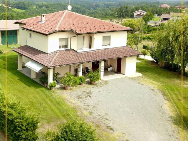 Casa in vendita a Piemonte, Asti