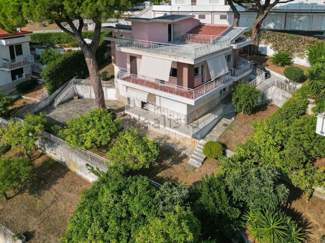 Casa in vendita a Borghetto Santo Spirito, Liguria