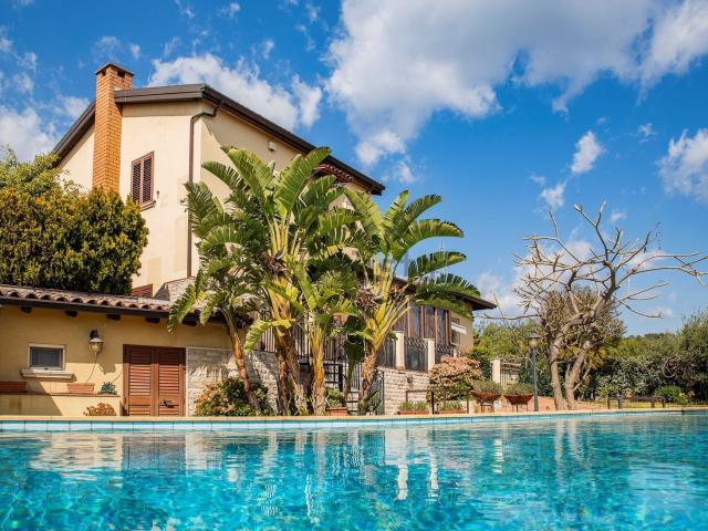 Casa in vendita a Carrubazza, San Gregorio Di Catania