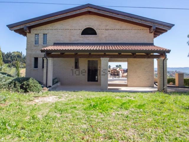 Casa in vendita a Spoltore, Abruzzo