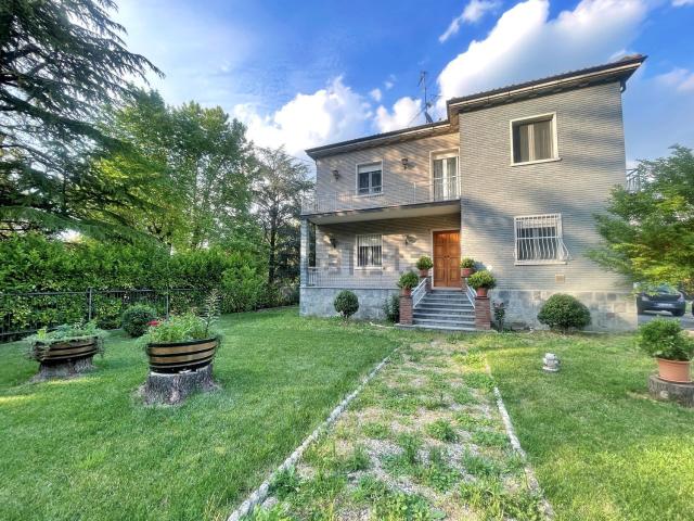 Casa in vendita a Torricella Verzate, Lombardia