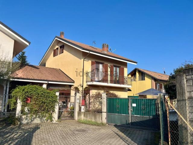 Casa in vendita a Tetti Griglio, Piemonte