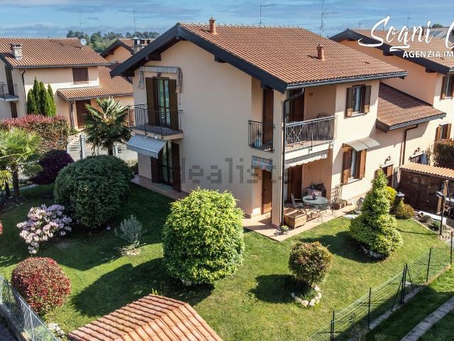 Casa in vendita a Piemonte, Novara