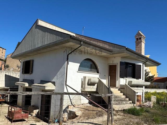 Casa in vendita a Portocannone, Molise