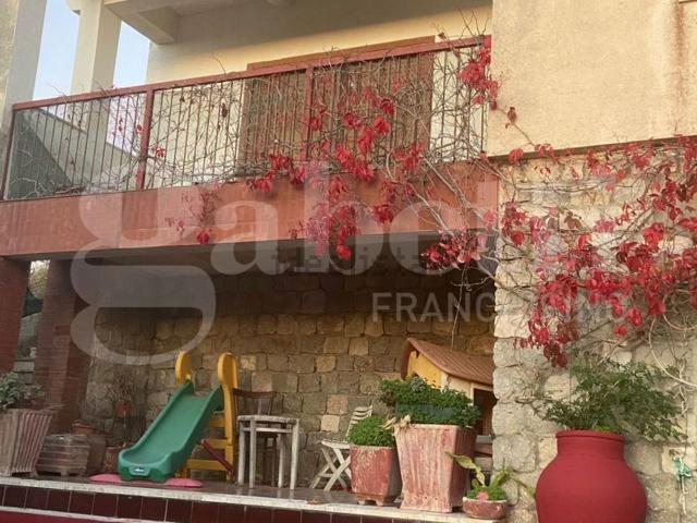Casa in vendita a Cinisi, Sicilia