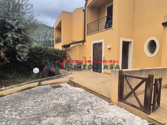 Casa in vendita a Valderice, Sicilia
