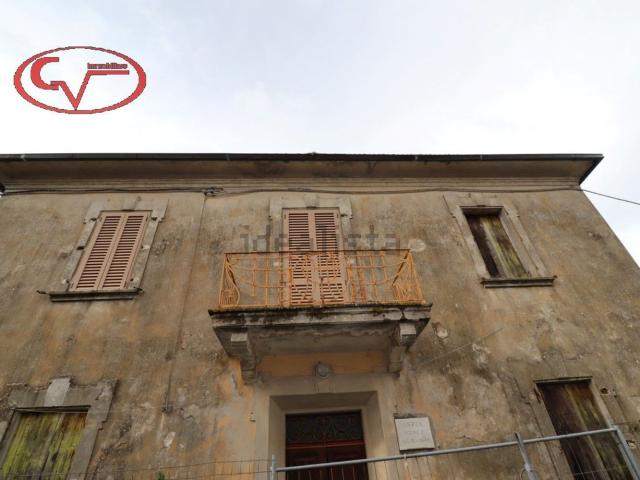 Casa in vendita a Bucine, Toscana