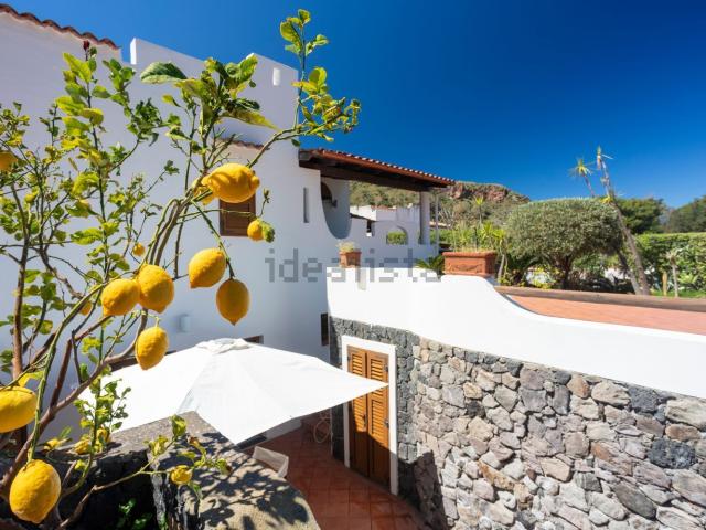 Casa in vendita a Panarea, Sicilia