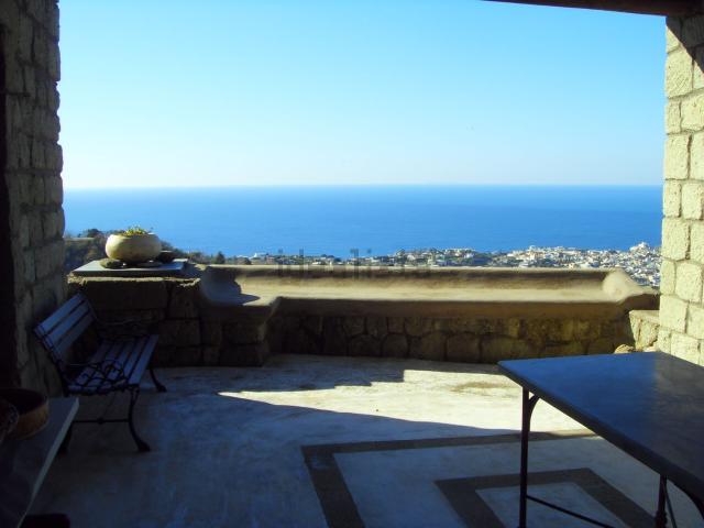 Casa in vendita a Cuotto, Forio
