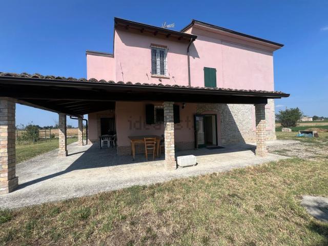 Casa in vendita a Castellina San Pietro, Soragna