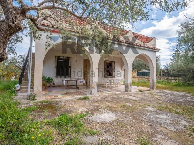 Casa in vendita a Calabernardo, Noto