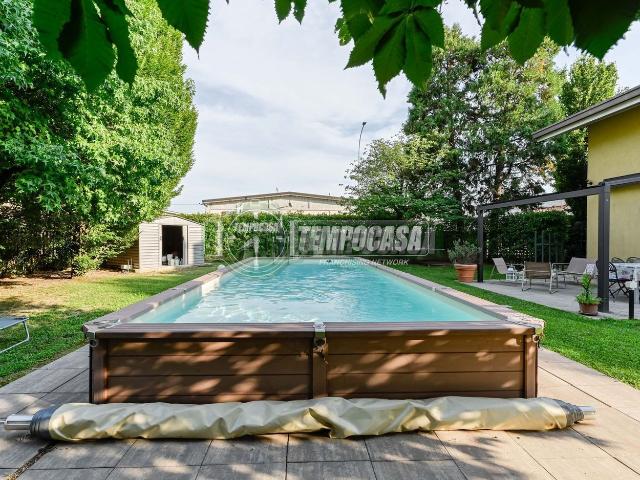 Casa in vendita a Settala, Lombardia