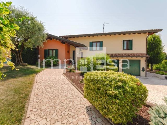Casa in vendita a Brugnera, Friuli-Venezia Giulia