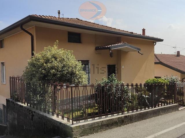 Casa in vendita a Airuno, Lombardia