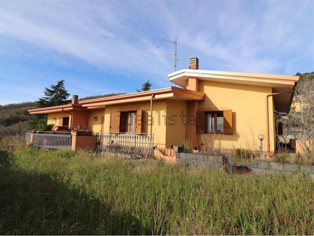 Casa in vendita a Zafferana Etnea, Sicilia