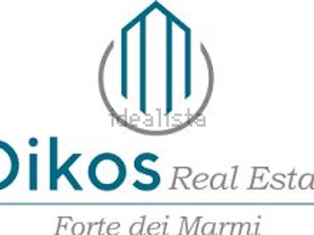 Casa in vendita a Roma Imperiale, Forte Dei Marmi