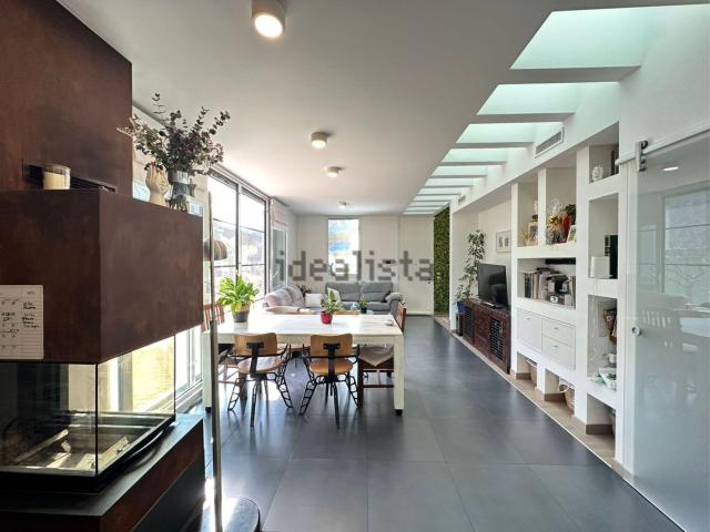 Casa in vendita a Locate Triulzi, Lombardia