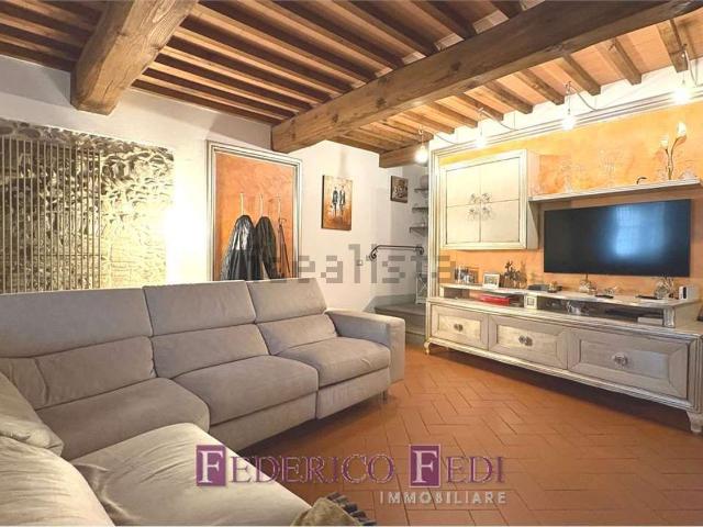 Casa in vendita a Santa Maria a Colonica, Prato