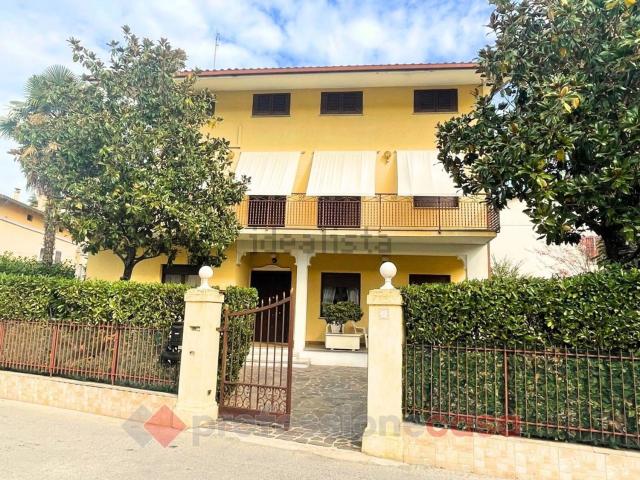 Casa in vendita a Cenerente, Umbria
