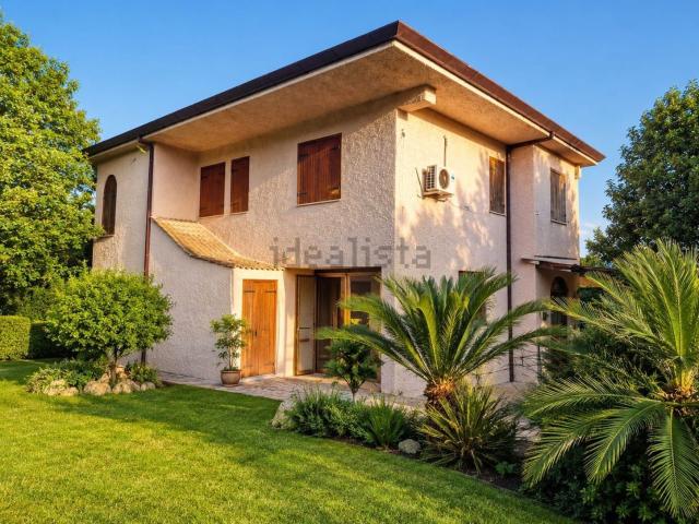 Casa in vendita a Sezze, Lazio