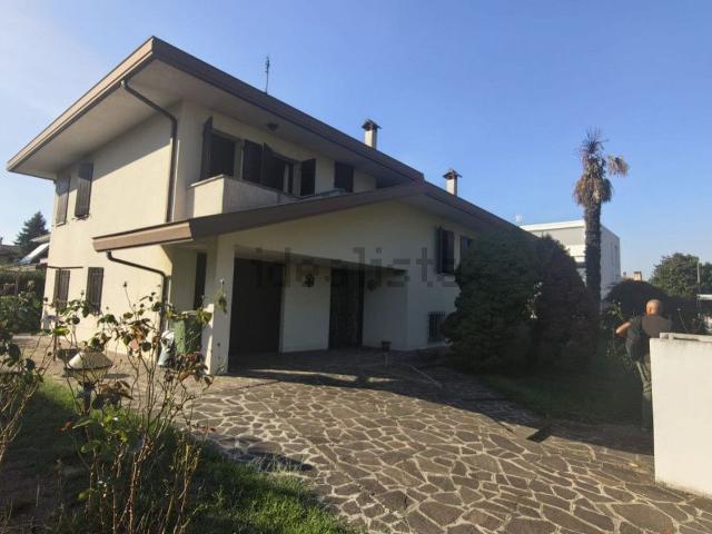 Casa in vendita a Rubano, Veneto