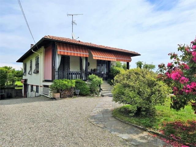 Casa in vendita a Piemonte, Novara