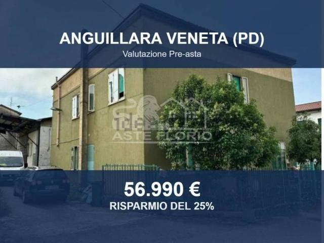 Casa in vendita a Anguillara Veneta, Veneto