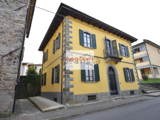 Casa in vendita a Unione Comuni Garfagnana, Camporgiano