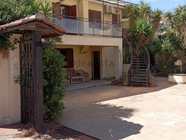 Casa in vendita a Sperone, Messina