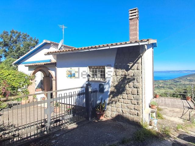 Casa in vendita a Le Mosse, Montefiascone