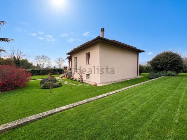 Casa in vendita a Vicchio, Toscana