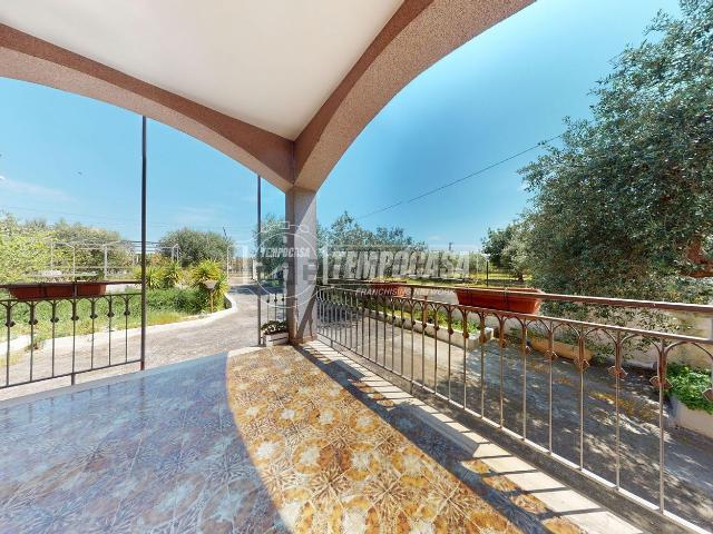 Casa in vendita a Conversano, Bari