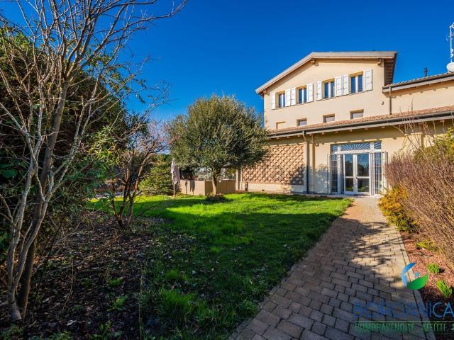 Casa in vendita a Tresinaro - Secchia, Re
