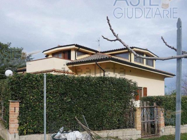 Casa in vendita a Marche, Ancona