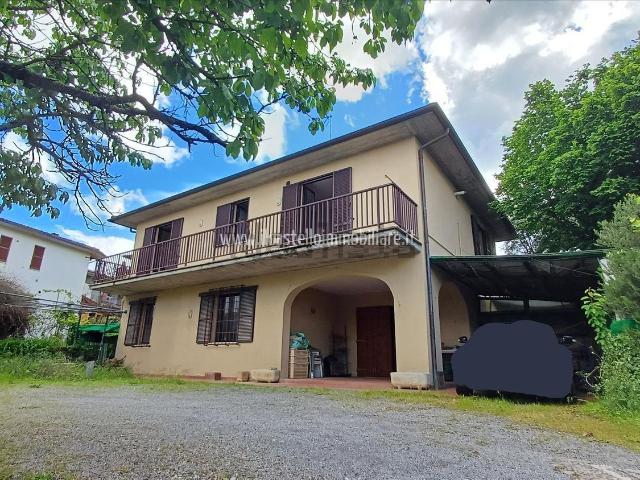 Casa in vendita a Cetona, Toscana