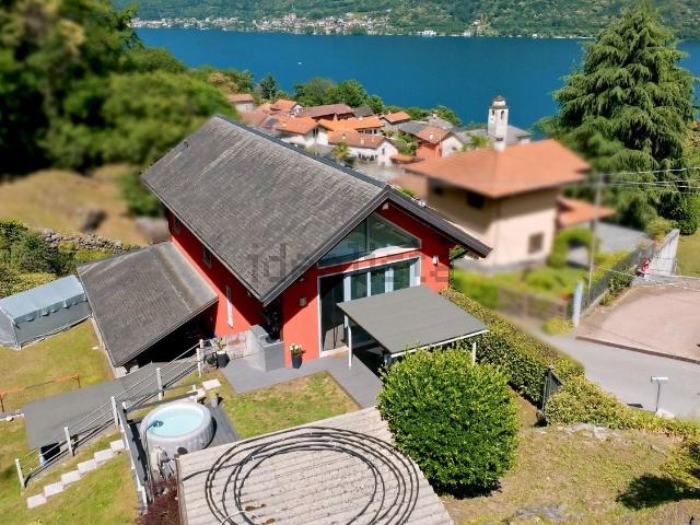 Casa in vendita a Brolo, Piemonte