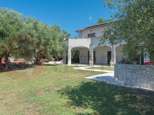 Casa in vendita a Ceccano, Lazio