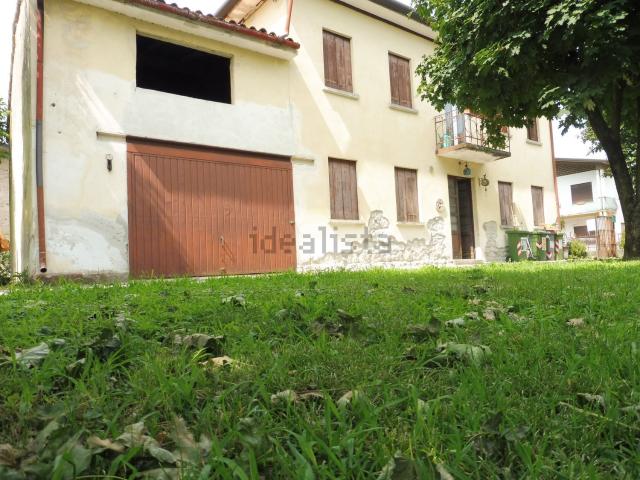 Casa in vendita a Romano D'ezzelino, Veneto