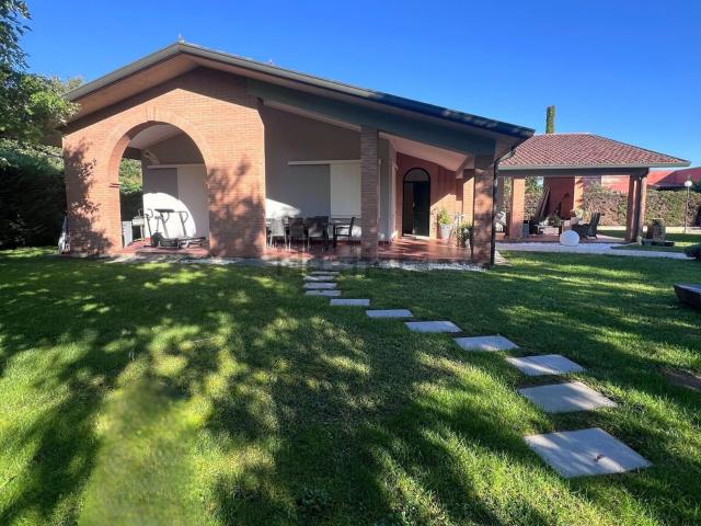 Casa in vendita a Oppeano, Veneto