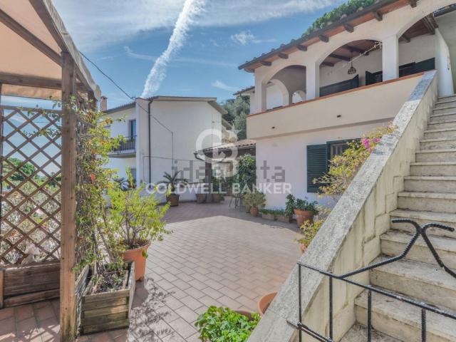 Casa in vendita a Campo nell'Elba, Cavoli
