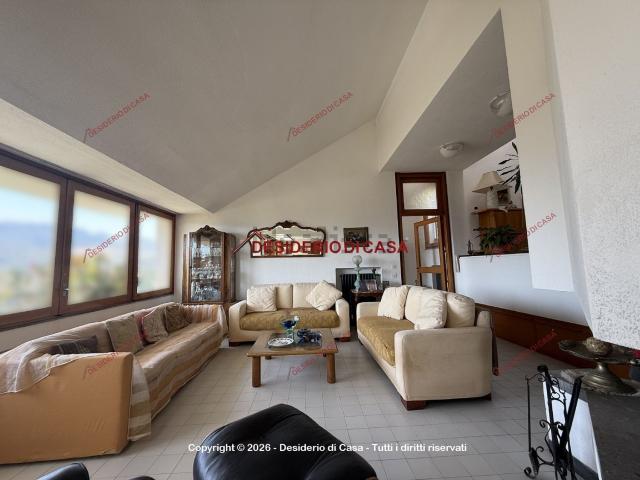 Casa in vendita a Villaggio Santa Rosalia, Monreale