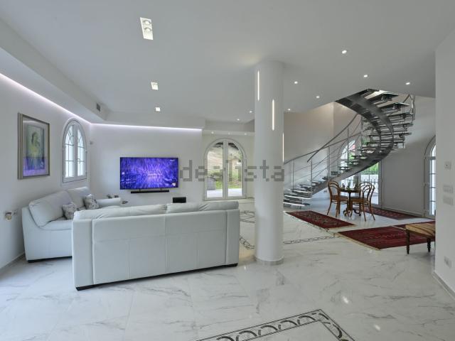 Casa in vendita a Campagna, Arona