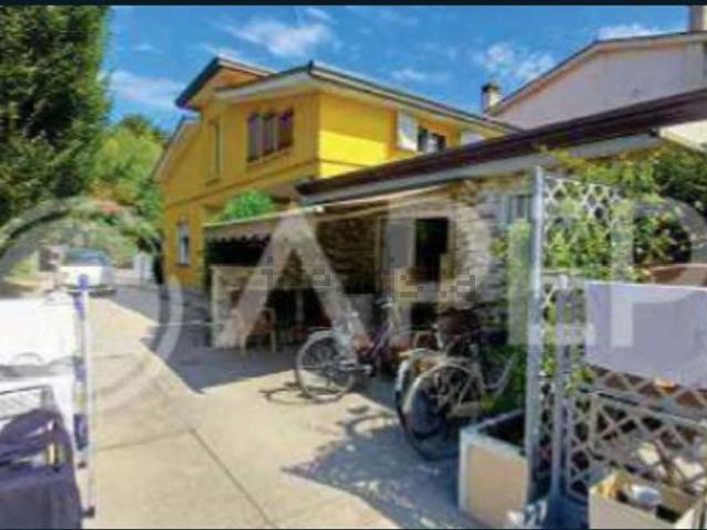 Casa in vendita a Carmignano Di Brenta, Veneto