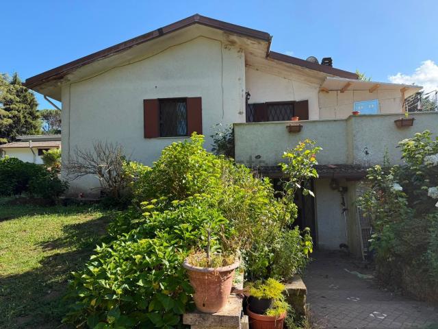 Casa in vendita a Roma Capitale, Lazio