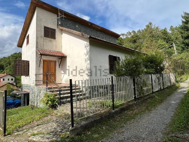 Casa in vendita a Urbe, Martina