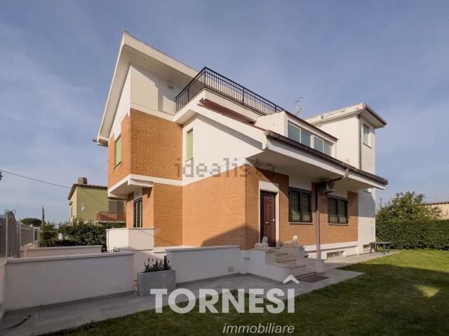 Casa in vendita a Terracina, Lazio