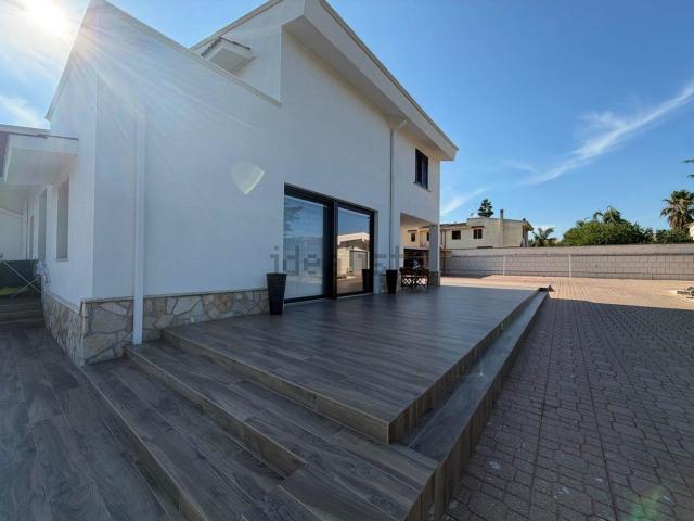 Casa in vendita a Quartiere Paolo VI, Puglia