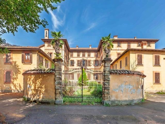 Casa in vendita a Bulciago, Lombardia