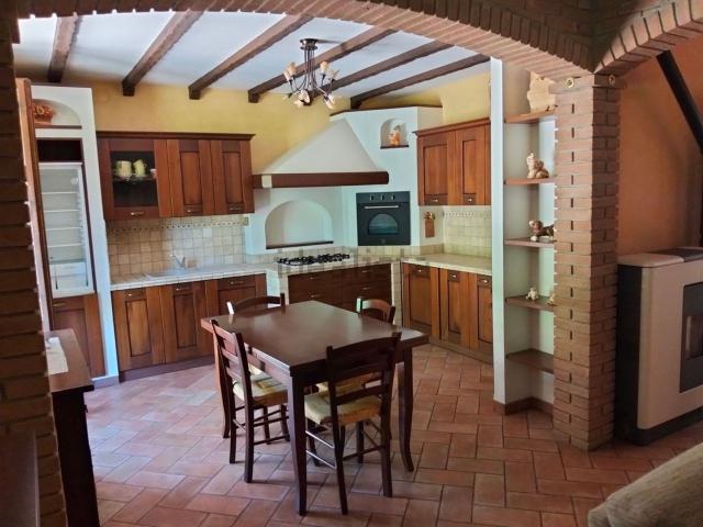 Casa in vendita a Alliata, Romagnese